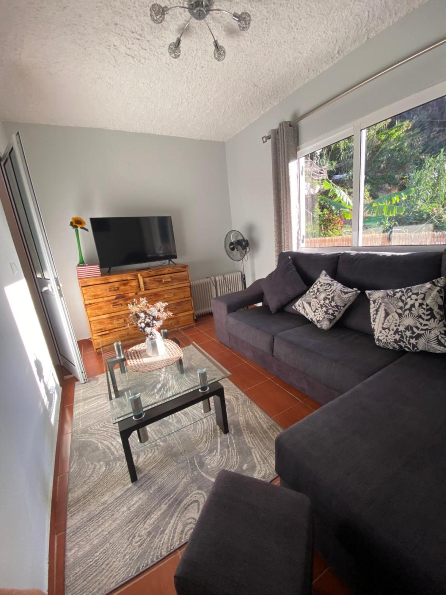 2 Bed Room Apartment , Sea View, 10 Minutes Walk To The Beach Ribeira Brava Esterno foto