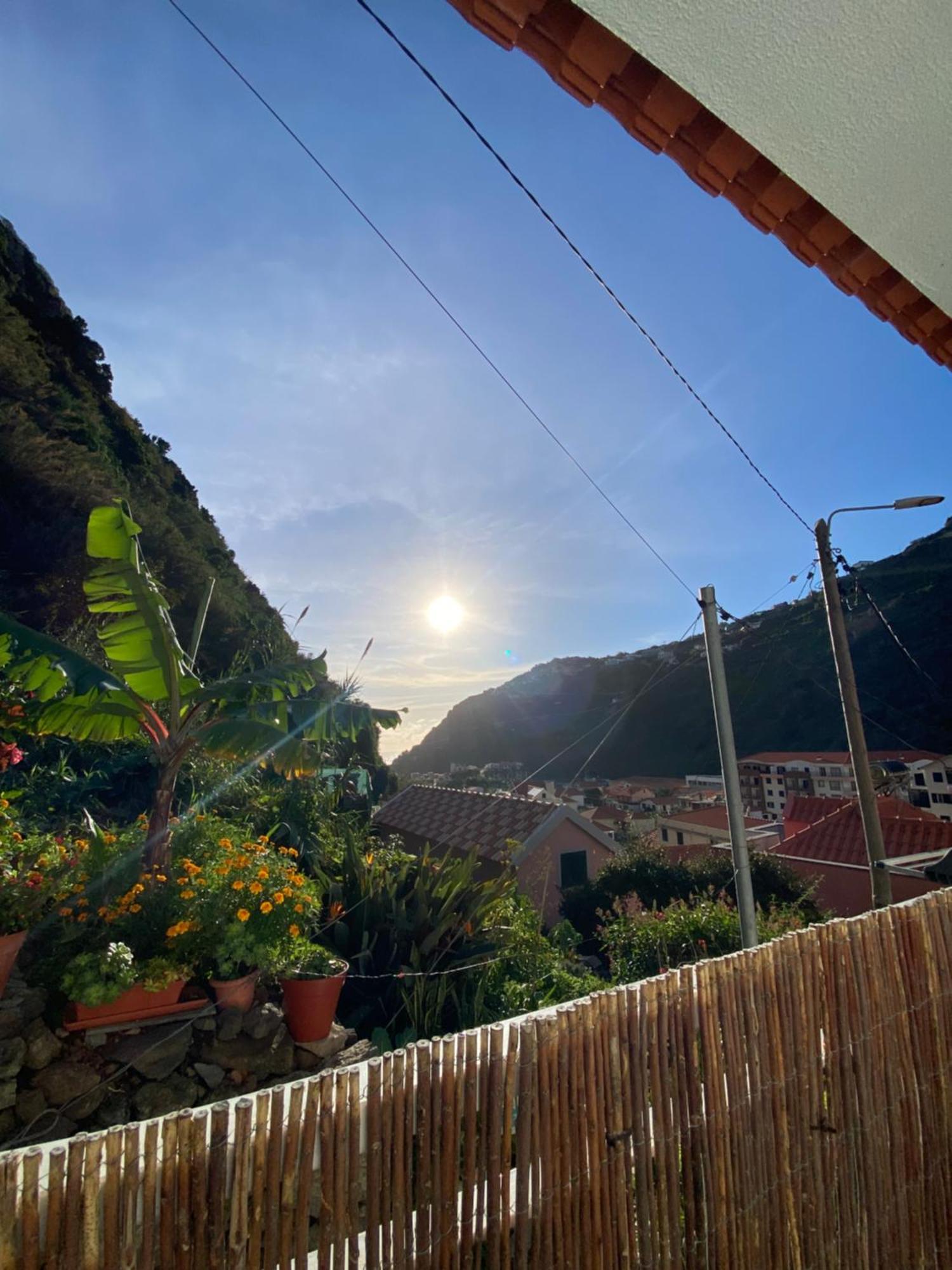 2 Bed Room Apartment , Sea View, 10 Minutes Walk To The Beach Ribeira Brava Esterno foto